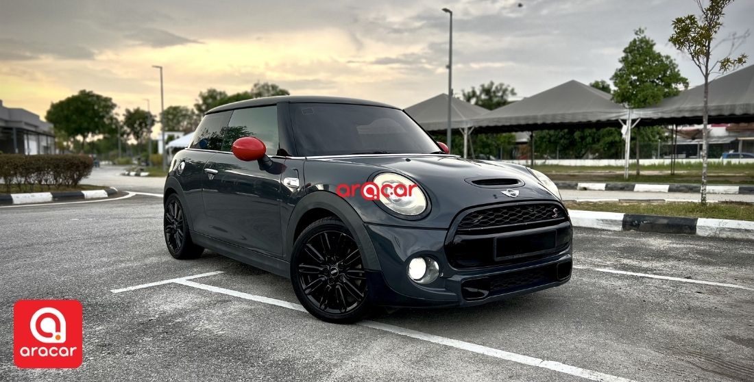 Mini Cooper S (F56) Front Side View