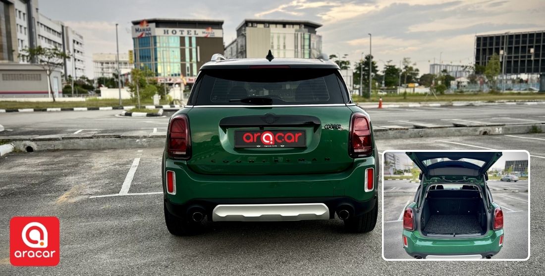Mini Countryman S (F60) Rear View